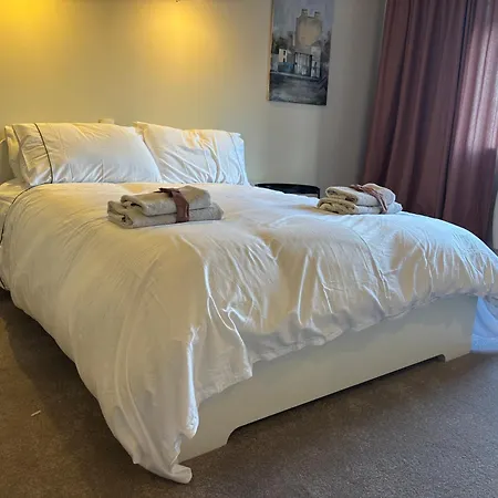 Stylish Dublin4 - One Bedroom * ダブリン